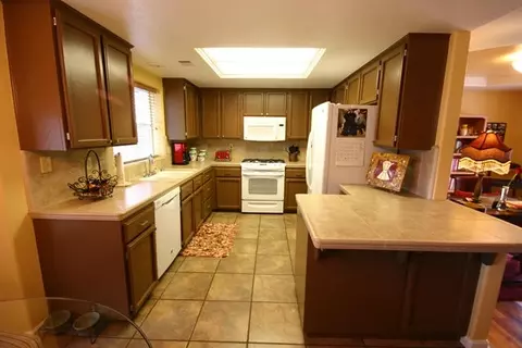 4665 Oak Glen Dr, Redding, CA 96001 photo 12