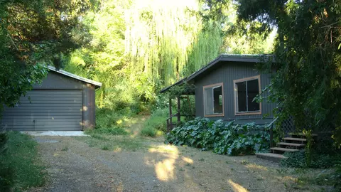 11479 California St, Redding, CA 96001 photo 1
