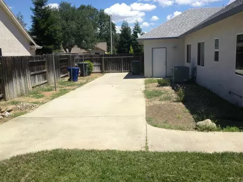 5953 Beaumont Dr, Redding, CA 96003 photo 33