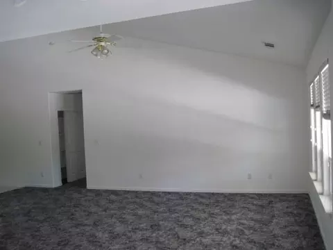1415 Calexico, Redding, CA 96003 photo 11