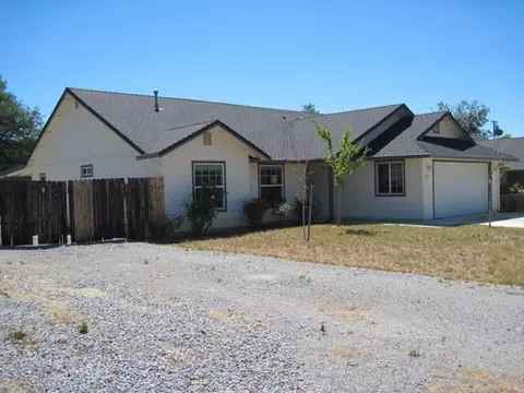 1415 Calexico, Redding, CA 96003 photo 4