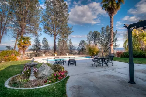 9617 Cider Hill Rd, Redding, CA 96001 photo 8