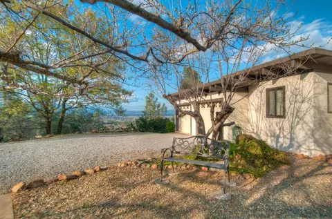 9617 Cider Hill Rd, Redding, CA 96001 photo 15