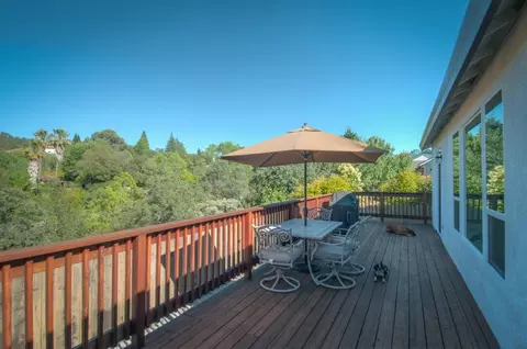 3711 Fairoaks Ct, Redding, CA 96001 photo 31