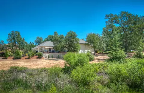 13150 Tierra Heights Rd, Redding, CA 96003 photo 33