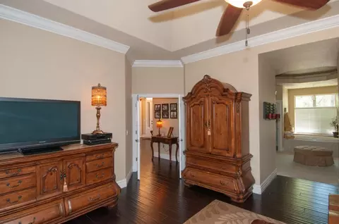 13150 Tierra Heights Rd, Redding, CA 96003 photo 17
