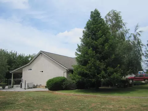 11396 Sara Dr, Redding, CA 96003 photo 32