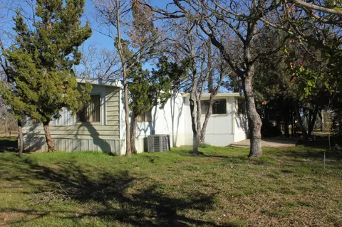 5075 Summerhill Dr, Anderson, CA 96007 photo 3