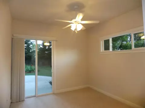 2833 Pacific Ave, Redding, CA 96002 photo 14