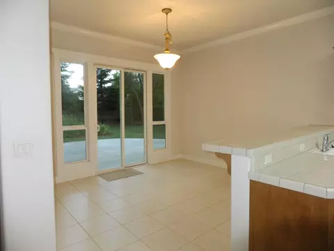 2833 Pacific Ave, Redding, CA 96002 photo 10