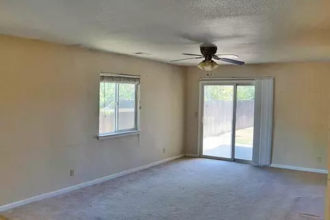 2067 Donnovan Ave, Corning, CA 96021 photo 2