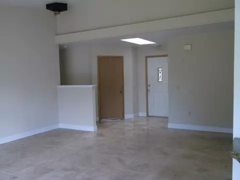 1050 Red Tail Dr, Redding, CA 96003 photo 7