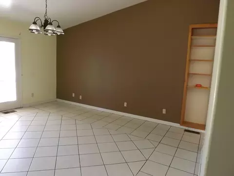 3027 Warbler Ct, Redding, CA 96001 photo 8