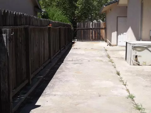 3027 Warbler Ct, Redding, CA 96001 photo 21