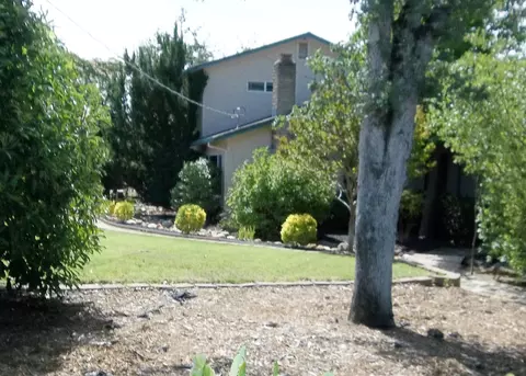 16665 Power Line Rd, Redding, CA 96001 photo 2