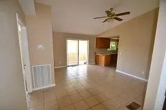819 August, Redding, CA 96003 photo 11
