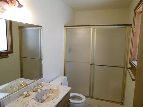 438 Rosewood Dr, Redding, CA 96003 photo 12