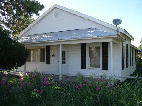44240 Walnut St, Mcarthur, CA 96056 photo 1