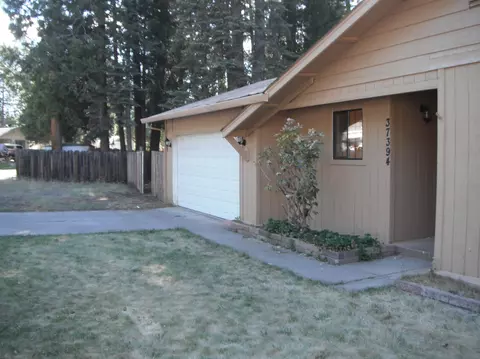 37396 Oakview St, Burney, CA 96013 photo 5