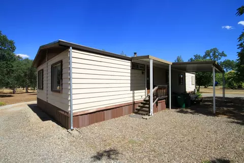 11845 Intermountain Rd, Redding, CA 96003 photo 2