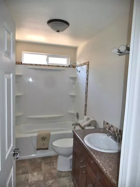 3427 Capricorn Way, Redding, CA 96002 photo 10