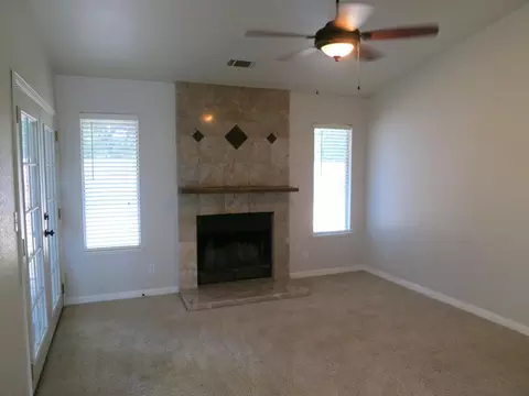 3437 Oak Hvn, Redding, CA 96002 photo 5