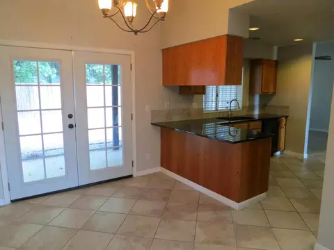 3437 Oak Hvn, Redding, CA 96002 photo 9