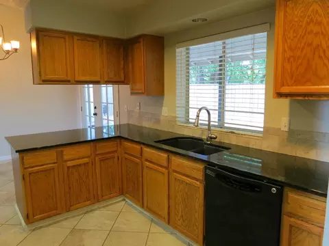 3437 Oak Hvn, Redding, CA 96002 photo 6
