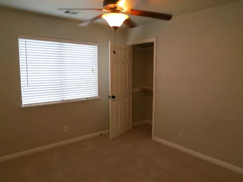 3437 Oak Hvn, Redding, CA 96002 photo 18