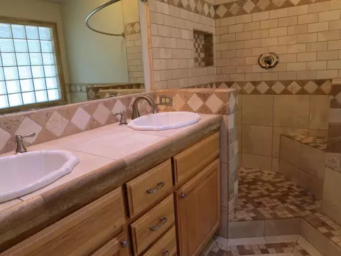 3437 Oak Hvn, Redding, CA 96002 photo 15