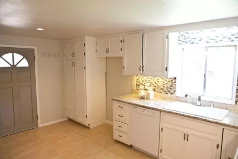 3113 Quartz Hill Rd, Redding, CA 96003 photo 8