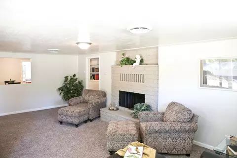 3113 Quartz Hill Rd, Redding, CA 96003 photo 3