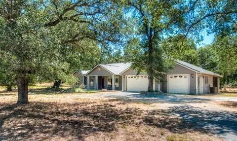 10939 Oak Run Rd, Oak Run, CA 96069 photo 1