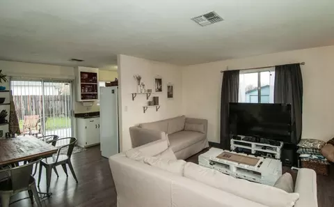 1380 Bobwhite Way, Redding, CA 96003 photo 5