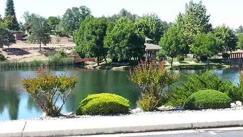 359 Franciscan Trl, Redding, CA 96003 photo 4