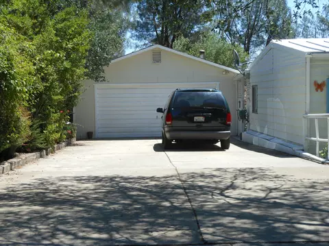 9515 Morning Glory Ln, Redding, CA 96001 photo 10
