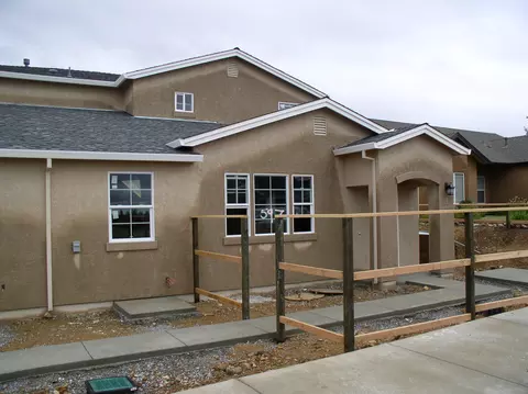 597 Mission De Oro, Redding, CA 96003 photo 1