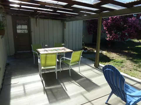 1055 Hawthorne, Redding, CA 96002 photo 30
