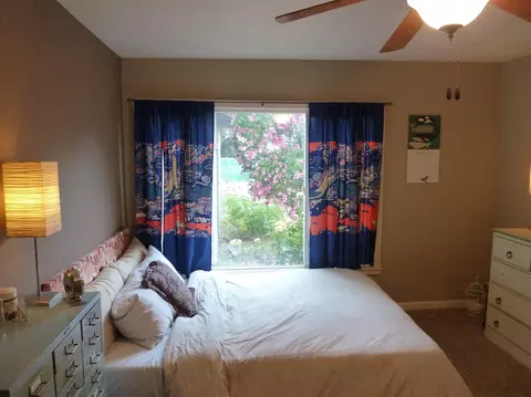 1055 Hawthorne, Redding, CA 96002 photo 16