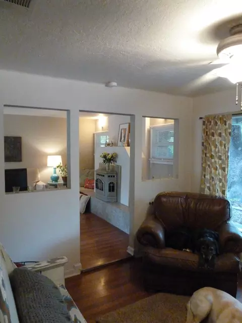 1055 Hawthorne, Redding, CA 96002 photo 21