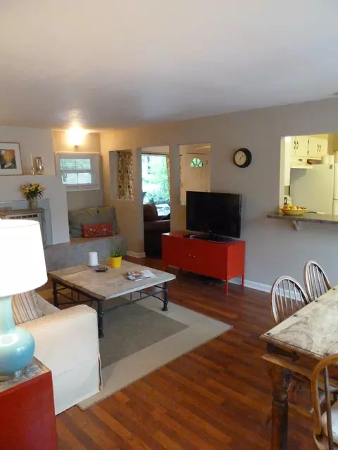 1055 Hawthorne, Redding, CA 96002 photo 9