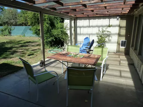 1055 Hawthorne, Redding, CA 96002 photo 29