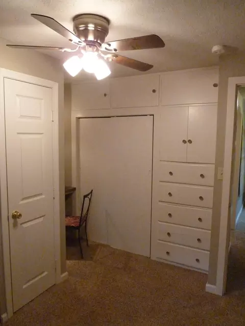 1055 Hawthorne, Redding, CA 96002 photo 19