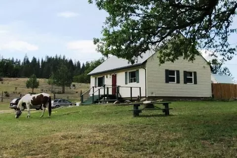 1060 Thirteen Dips Rd, Hayfork, CA 96041 photo 1