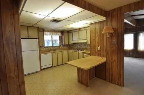 3011 Joyce Dr, Anderson, CA 96007 photo 3