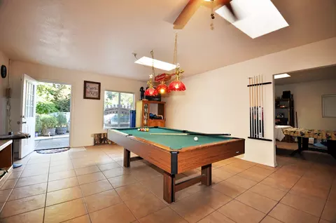 5886 Live Oak, Redding, CA 96001 photo 16