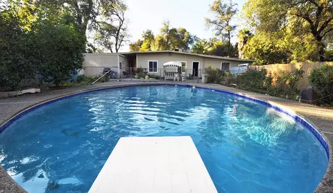 5886 Live Oak, Redding, CA 96001 photo 17