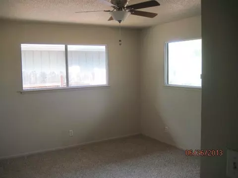 840 Shirley Ln, Redding, CA 96002 photo 8