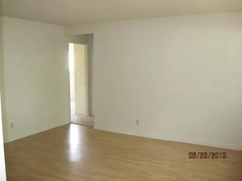 840 Shirley Ln, Redding, CA 96002 photo 2