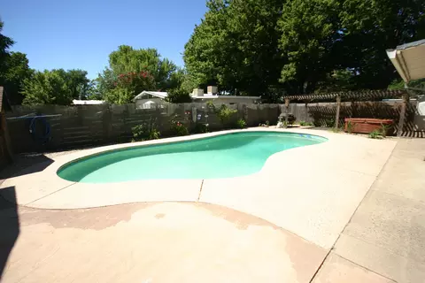2233 London Ave, Redding, CA 96001 photo 8